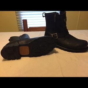 Men’s HD boots